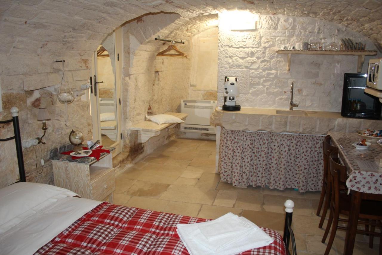 Trulli Occhi Di Pietra Apartment Alberobello Exterior photo